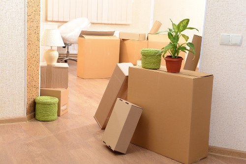 Modern monitored storage facility in Elmpark