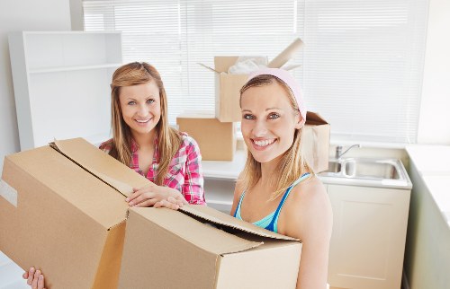 Local small removals service supporting an Elmpark home or business move